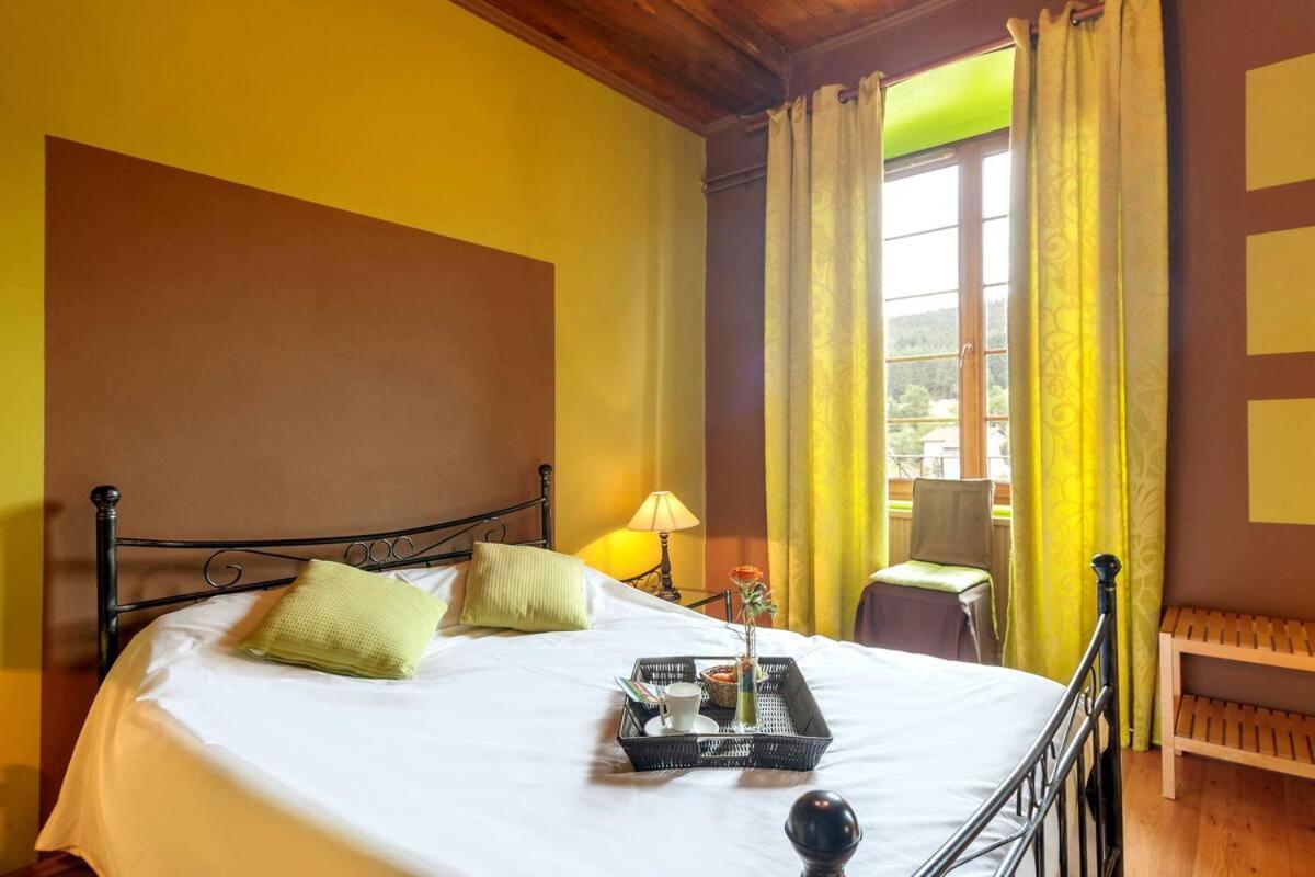 Domaine Le Prieure Hotel Chaumont-le-Bourg Ngoại thất bức ảnh