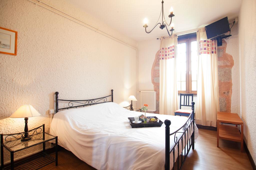 Domaine Le Prieure Hotel Chaumont-le-Bourg Phòng bức ảnh