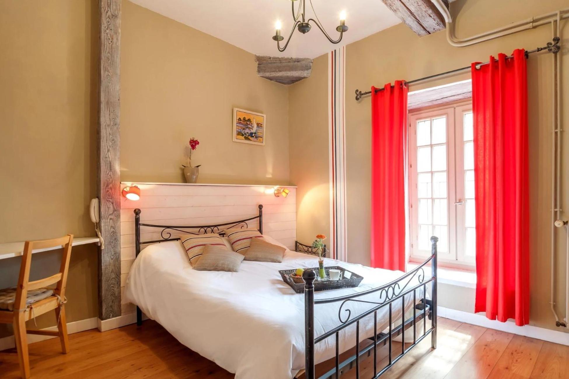 Domaine Le Prieure Hotel Chaumont-le-Bourg Phòng bức ảnh